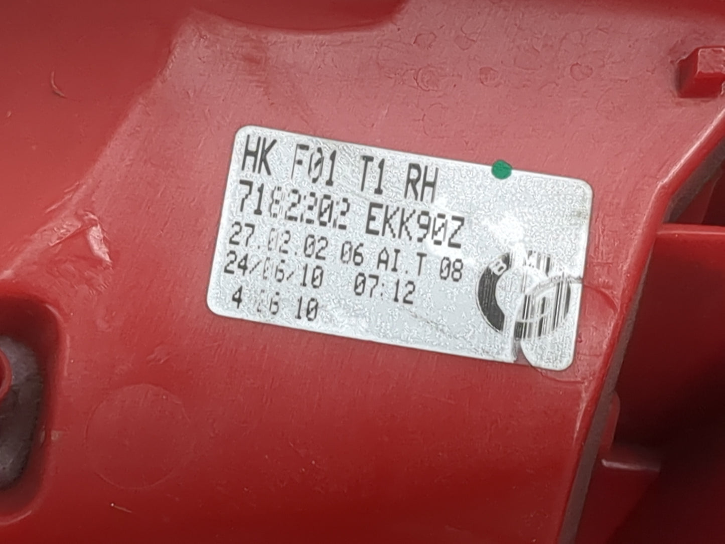 2011-2012 Bmw 740i Tail Light Assembly Passenger Right OEM P/N:EKK90Z 7182202, HK F01 T1 Fits Fits 2009 2010 2011 2012 OEM U
