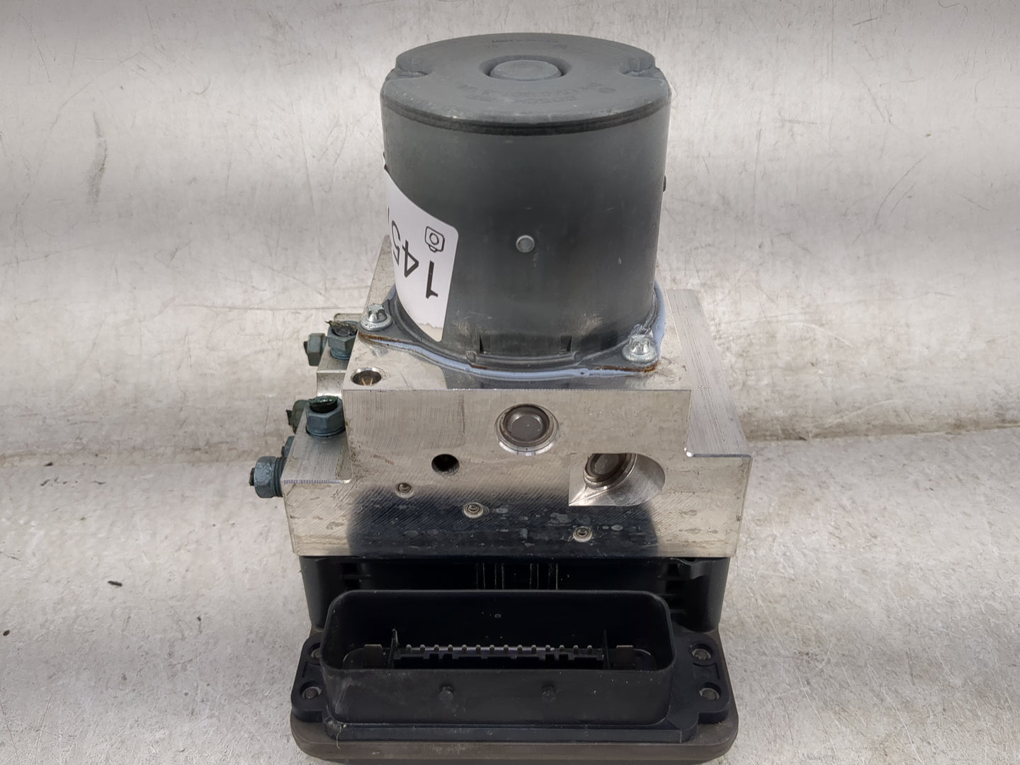 2011-2012 Bmw 740i ABS Pump Control Module Replacement P/N:0 265 250 358 Fits Fits 2009 2010 2011 2012 2013 OEM Used Auto Pa