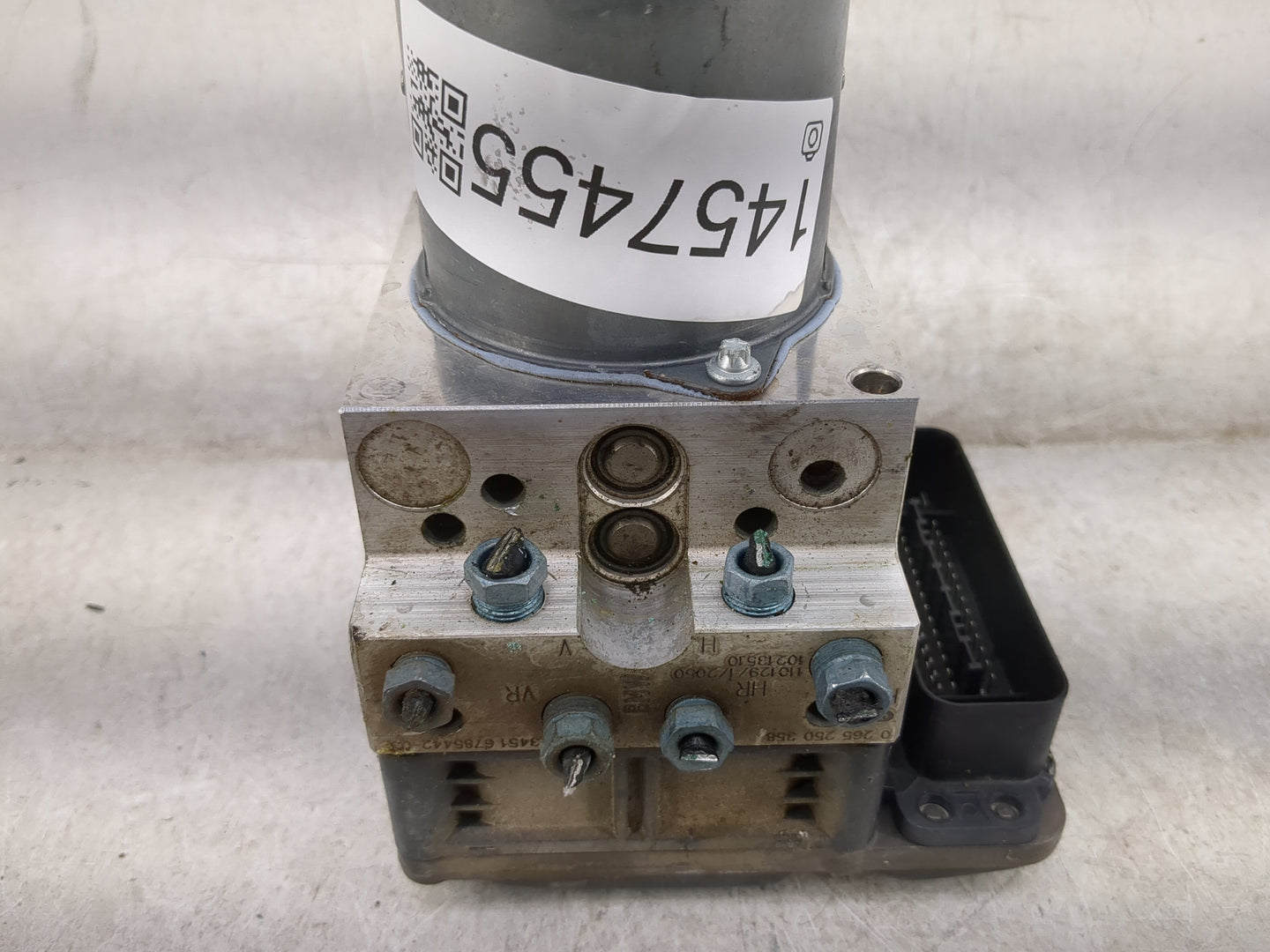2011-2012 Bmw 740i ABS Pump Control Module Replacement P/N:0 265 250 358 Fits Fits 2009 2010 2011 2012 2013 OEM Used Auto Pa