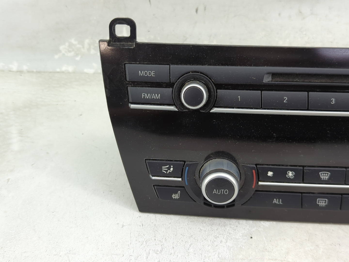 2011-2012 Bmw 740i Climate Control Module Temperature AC/Heater Replacement P/N:9241229-01 Fits Fits 2009 2010 2011 2012 201