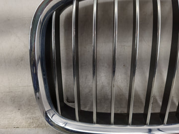 2011-2012 Bmw 740i Front Grille Bumper Not Included