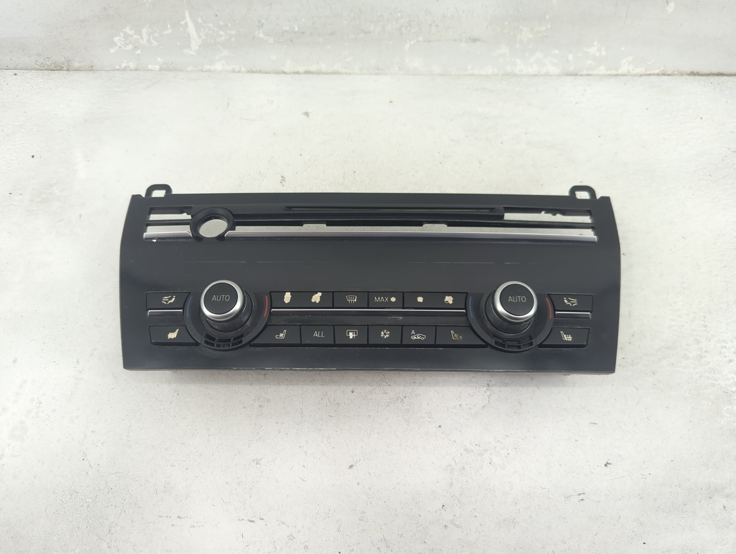 2009-2012 Bmw 750 Climate Control Module Temperature AC/Heater Replacement P/N:9241228-01 90025-258/0027 Fits OEM Used Auto 
