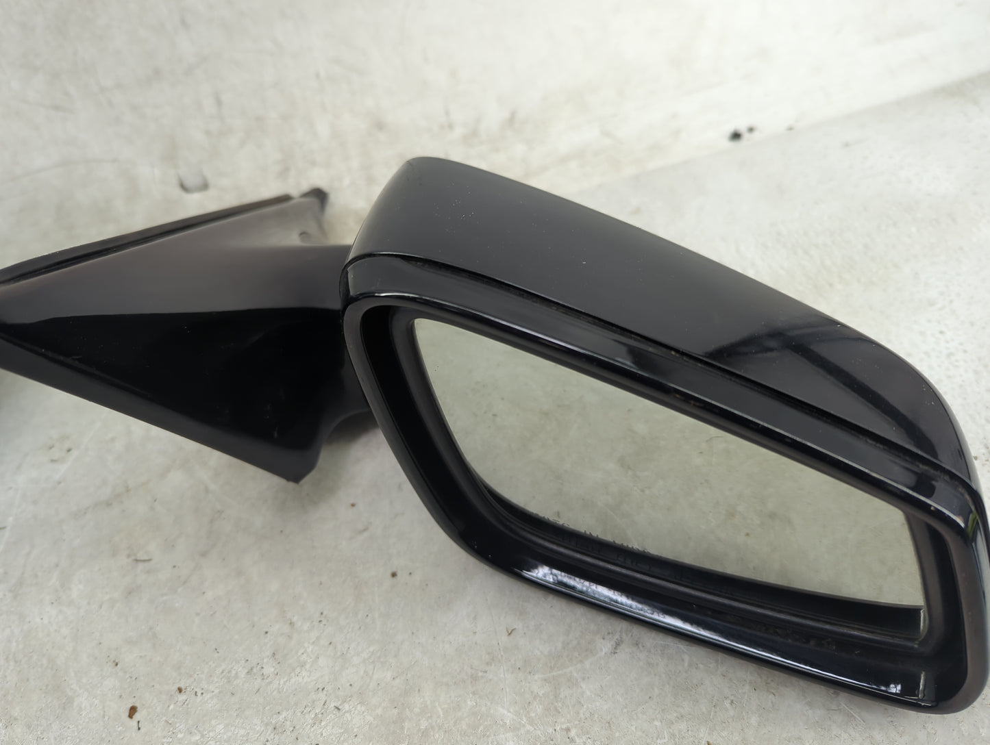 2009-2012 Bmw 750 Passenger Side View Mirror - Right Door Mirror OEM Used - Oemusedautoparts1.com
