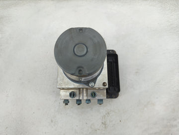 2009-2012 Bmw 750 ABS Pump Control Module Replacement P/N:3451 6850104-01 3452 6850104-01 Fits Fits 2009 2010 2011 2012 2013 OEM Used Auto Parts
