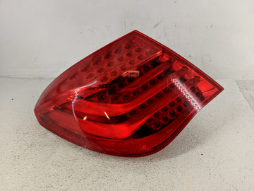 2009-2012 Bmw 750i Tail Light Assembly Driver Left OEM P/N:7182201 EKD85Y Fits Fits 2009 2010 2011 2012 OEM Used Auto Parts 