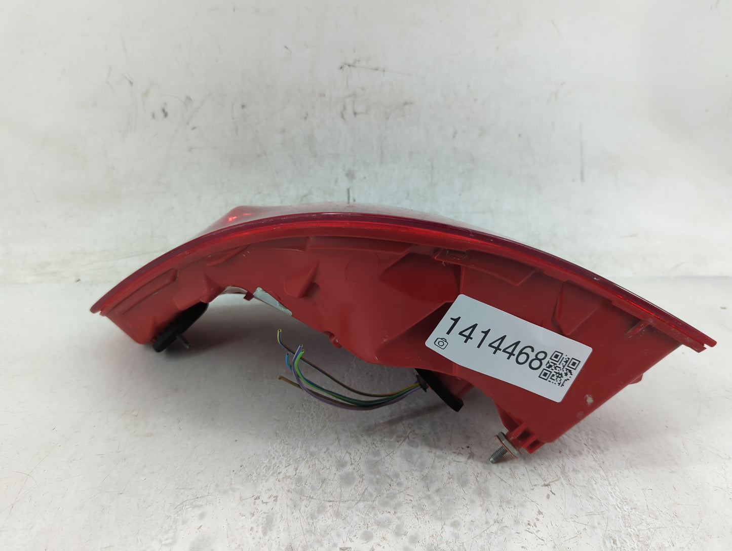 2009-2012 Bmw 750i Tail Light Assembly Driver Left OEM P/N:7182201 Fits Fits 2009 2010 2011 2012 OEM Used Auto Parts - Oemus