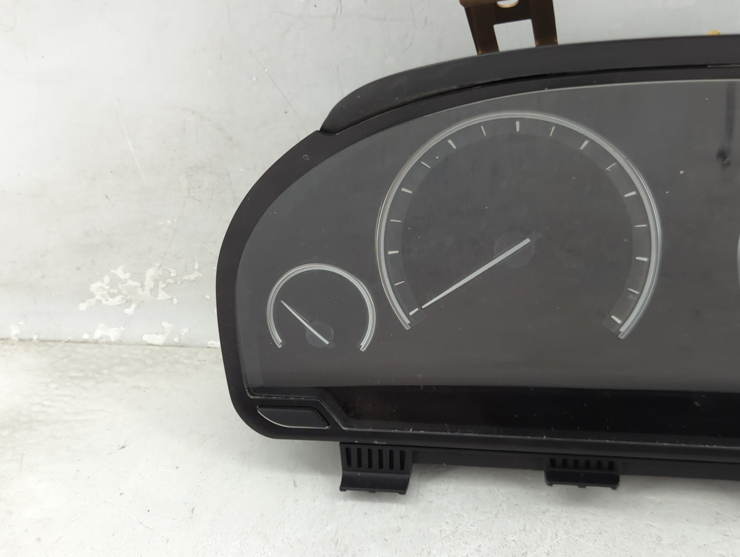 2009-2011 Bmw 750i Instrument Cluster Speedometer Gauges P/N:9 214 730 Miles: Fits Fits 2009 2010 2011 OEM Used Auto Parts -