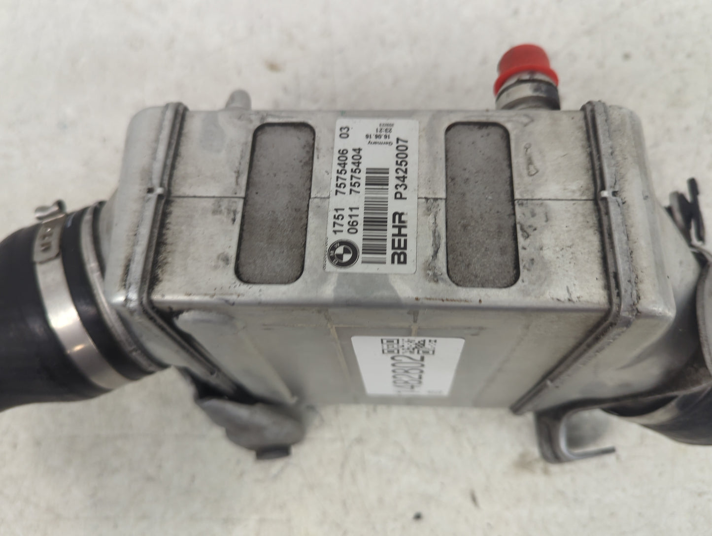 2011 Bmw 750i Air Cleaner Intake Duct Hose Tube - Oemusedautoparts1.com