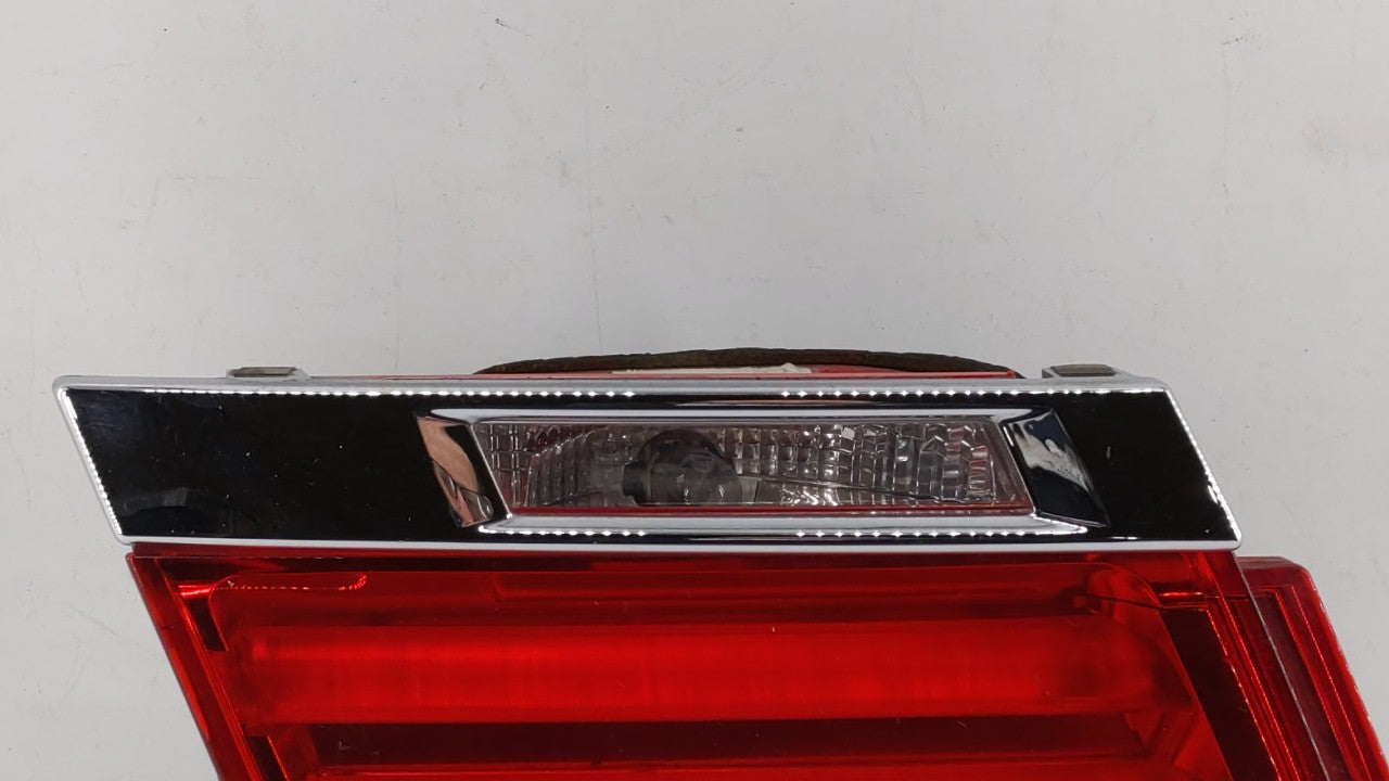 2009-2012 Bmw 750i Tail Light Assembly Driver Left OEM P/N:7182205 Fits Fits 2009 2010 2011 2012 OEM Used Auto Parts - Oemus
