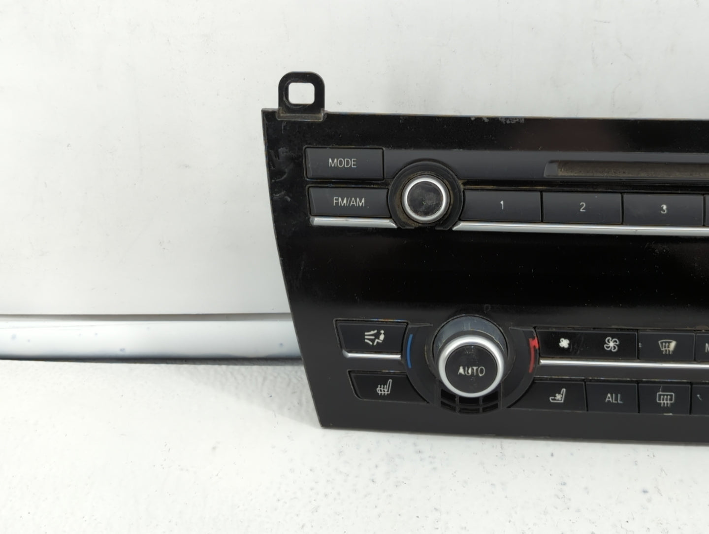 2011 Bmw 750i Climate Control Module Temperature AC/Heater Replacement P/N:75651541 9229821 Fits OEM Used Auto Parts - Oemus