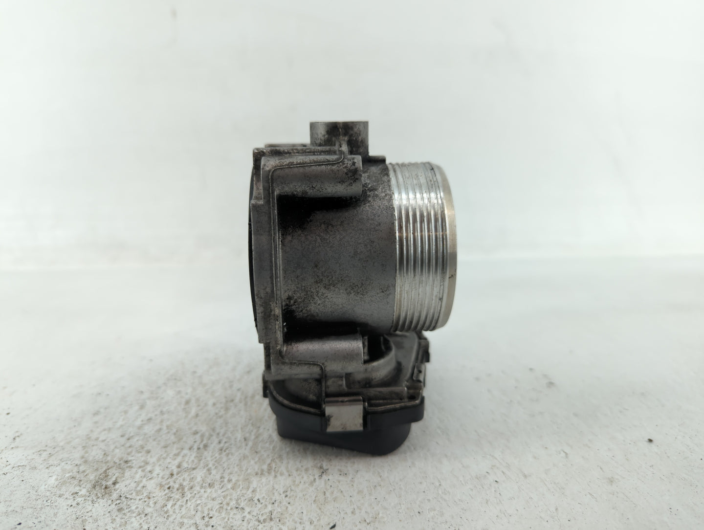 2009-2015 Bmw 750i Throttle Body P/N:7555944-02 7555944-03 Fits Fits 2008 2009 2010 2011 2012 2013 2014 2015 2016 2017 2018 