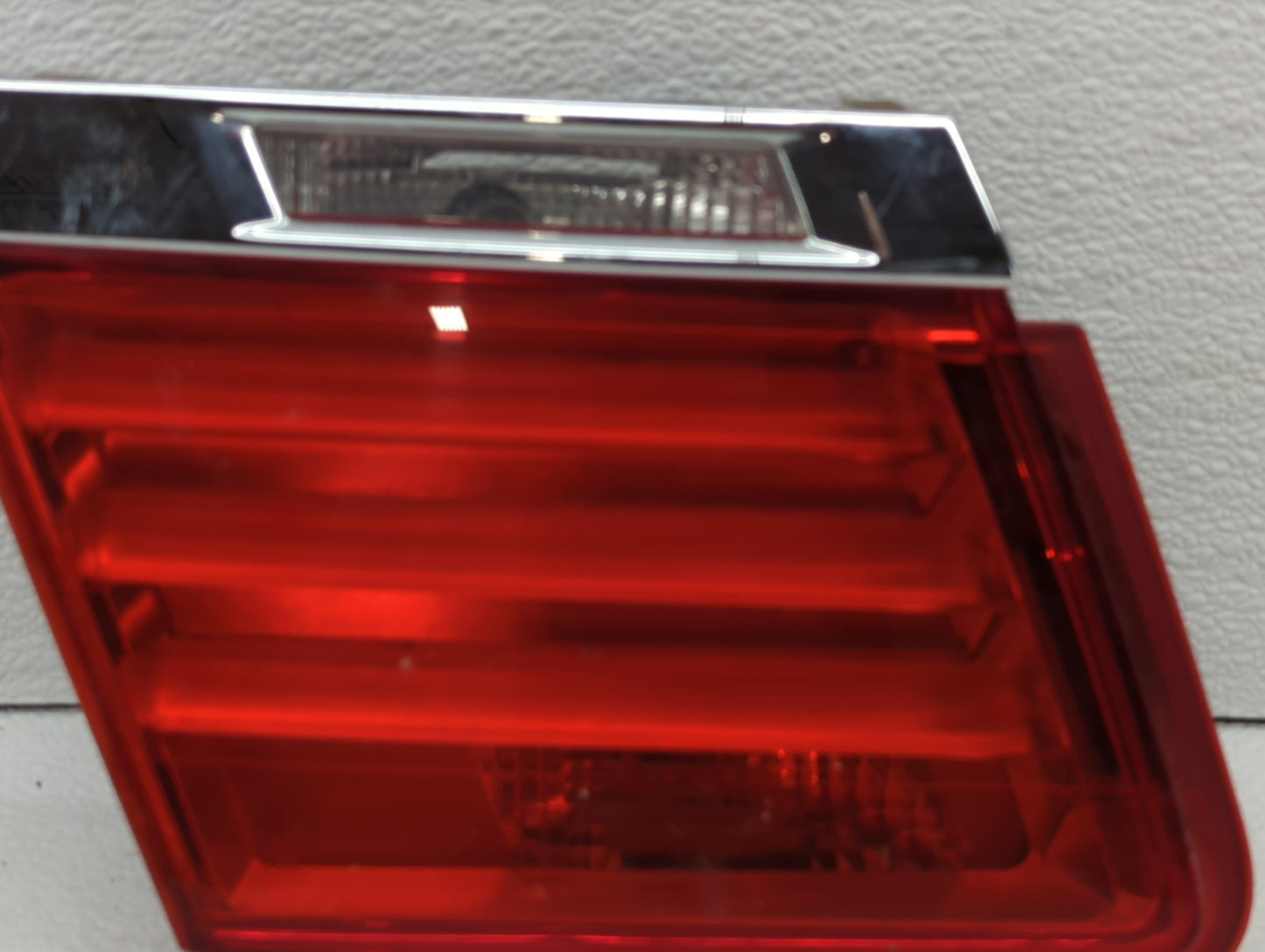 2009-2012 Bmw 750i Tail Light Assembly Driver Left OEM P/N:7182205 Fits Fits 2009 2010 2011 2012 OEM Used Auto Parts - Oemus
