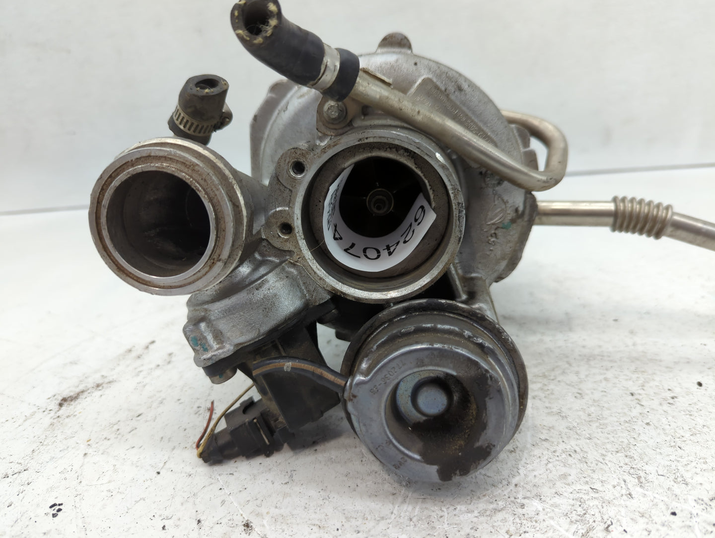 2009-2015 Bmw 750i Turbocharger Exhaust Manifold With Turbo Charger - Oemusedautoparts1.com