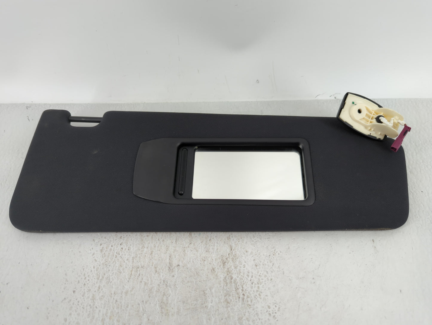2009-2015 Bmw 750i Sun Visor Shade Replacement Passenger Right Mirror Fits Fits 2009 2010 2011 2012 2013 2014 2015 OEM Used 