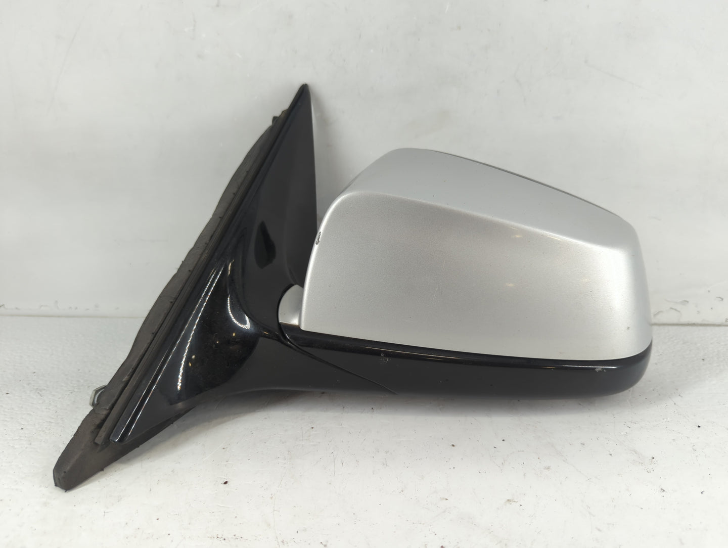 2009-2012 Bmw 750i Driver Side View Mirror - Left Door Mirror OEM Used - Oemusedautoparts1.com