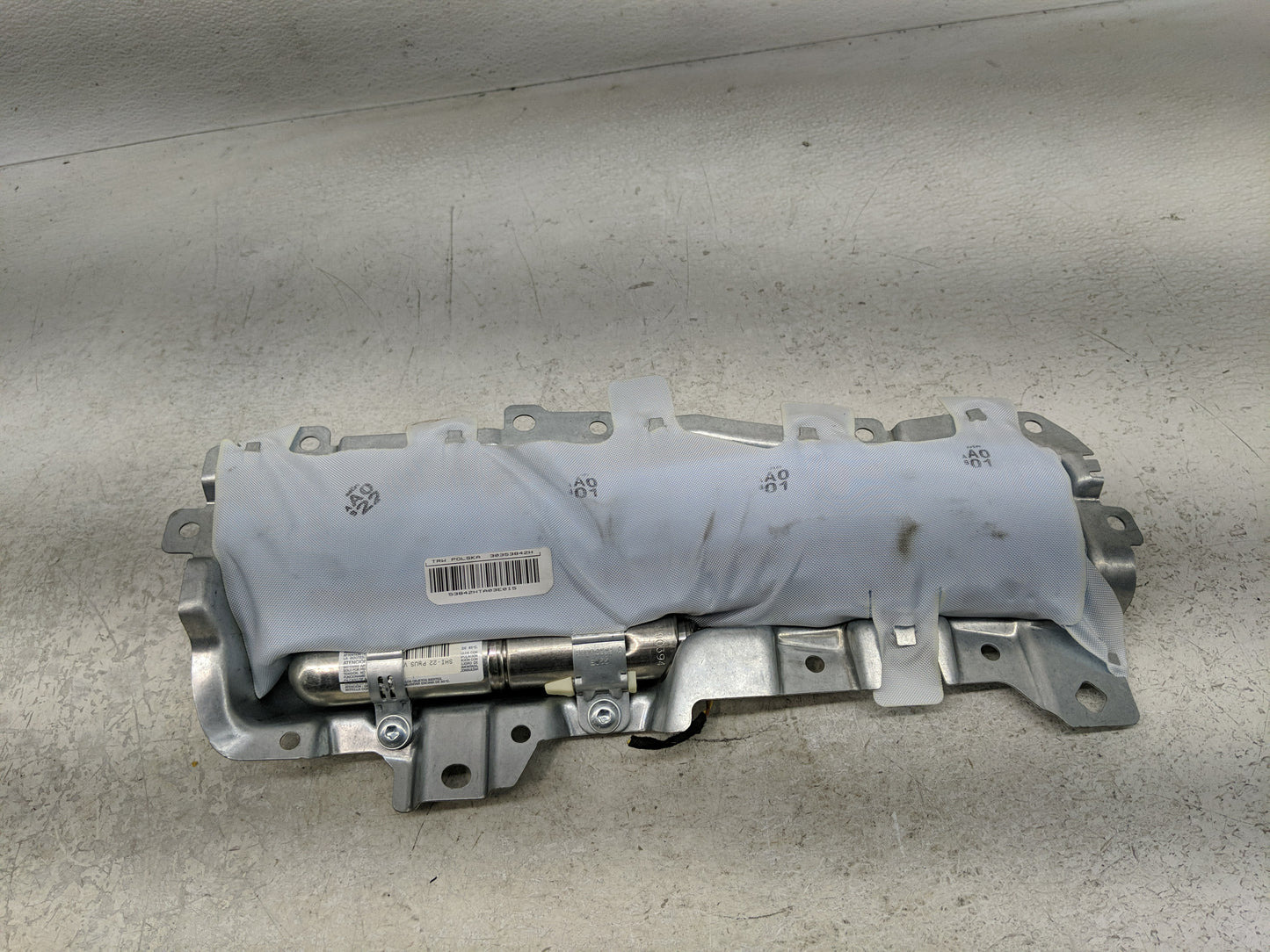 2008-2013 Bmw M3 Air Bag Passenger Right Knee OEM P/N:KF7151337129 Fits Fits 2007 2008 2009 2010 2011 2012 2013 OEM Used Aut