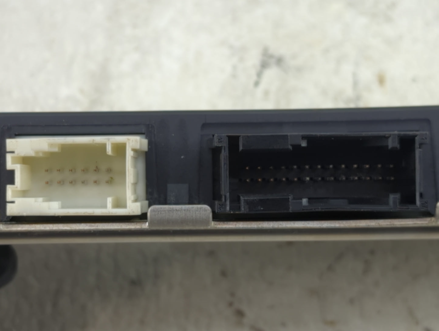 2011 Bmw M5 PCM Engine Control Computer ECU ECM PCU OEM P/N:61.35-9 273 629.9.01 Fits OEM Used Auto Parts - Oemusedautoparts