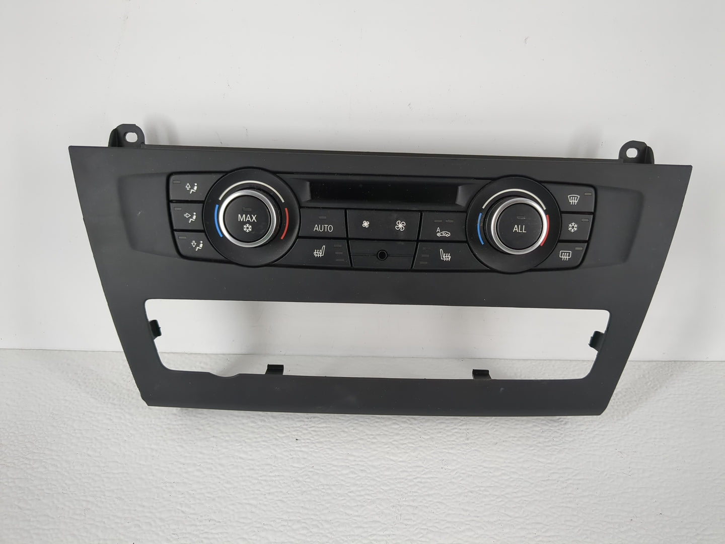 2011-2014 Bmw X3 Climate Control Module Temperature AC/Heater Replacement P/N:6411 9252738-01 Fits Fits 2011 2012 2013 2014 