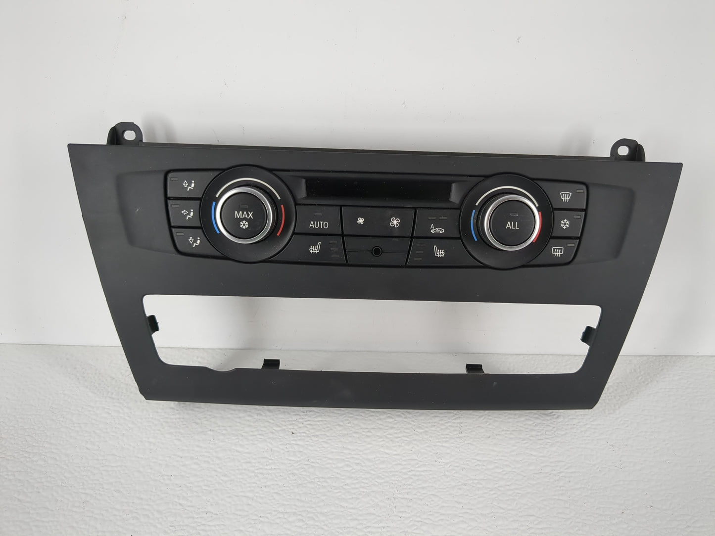 2011-2014 Bmw X3 Climate Control Module Temperature AC/Heater Replacement P/N:6411 9252738-01 Fits Fits 2011 2012 2013 2014 