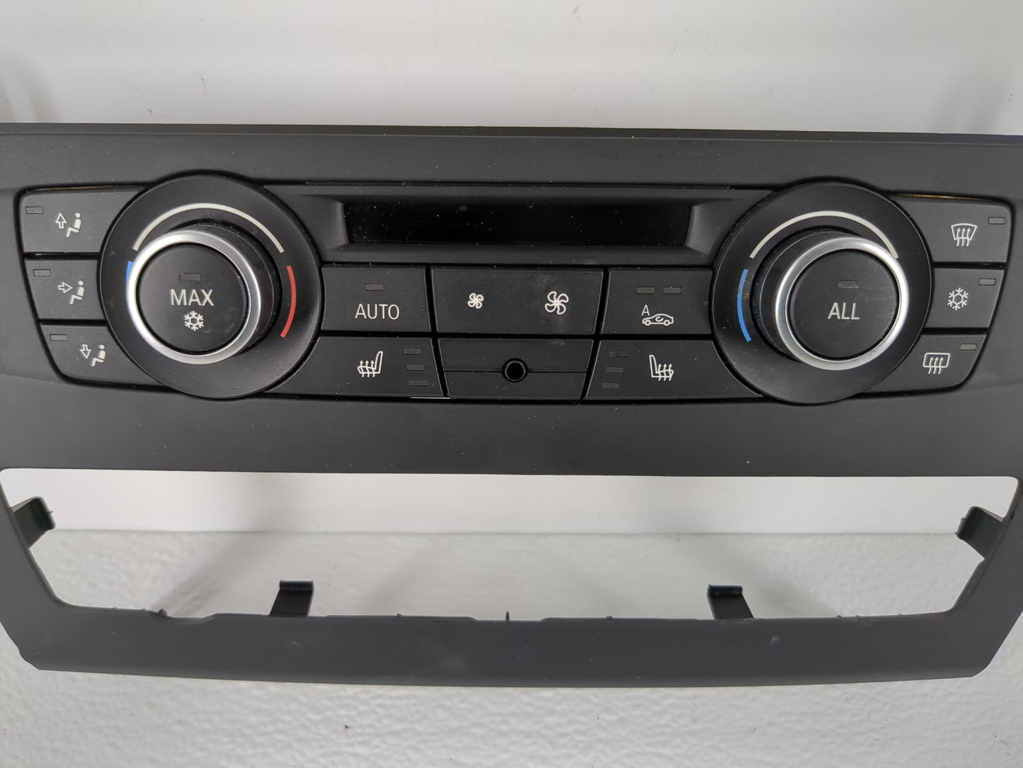 2011-2014 Bmw X3 Climate Control Module Temperature AC/Heater Replacement P/N:6411 9252738-01 Fits Fits 2011 2012 2013 2014 