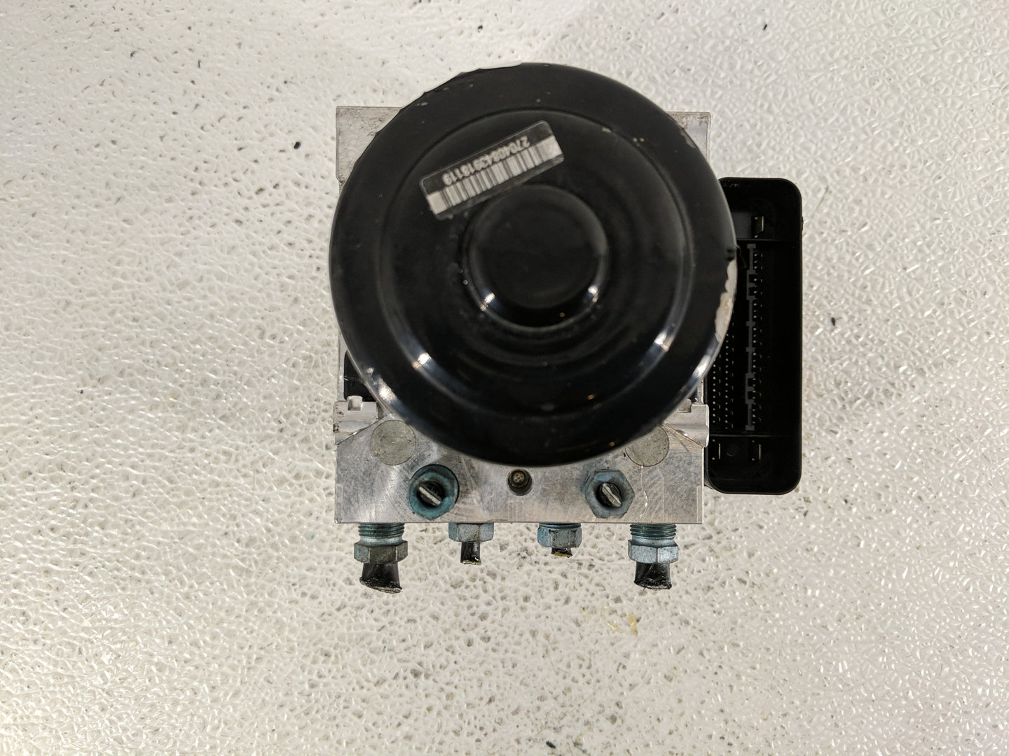 2011-2017 Bmw X3 ABS Pump Control Module Replacement P/N:3451-6851086-01 Fits Fits 2011 2012 2013 2014 2015 2016 2017 2018 O
