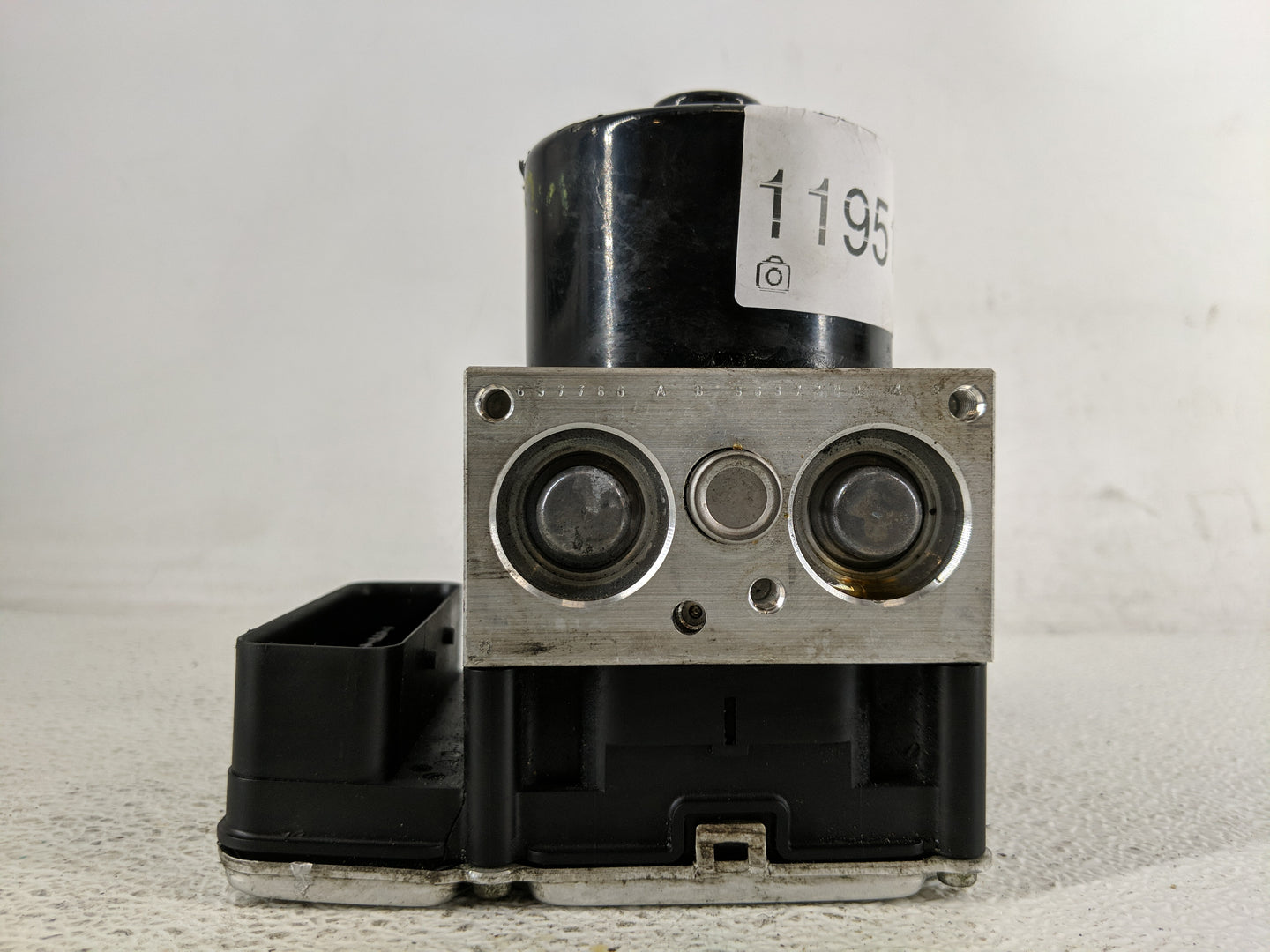 2011-2017 Bmw X3 ABS Pump Control Module Replacement P/N:3451-6851086-01 Fits Fits 2011 2012 2013 2014 2015 2016 2017 2018 O