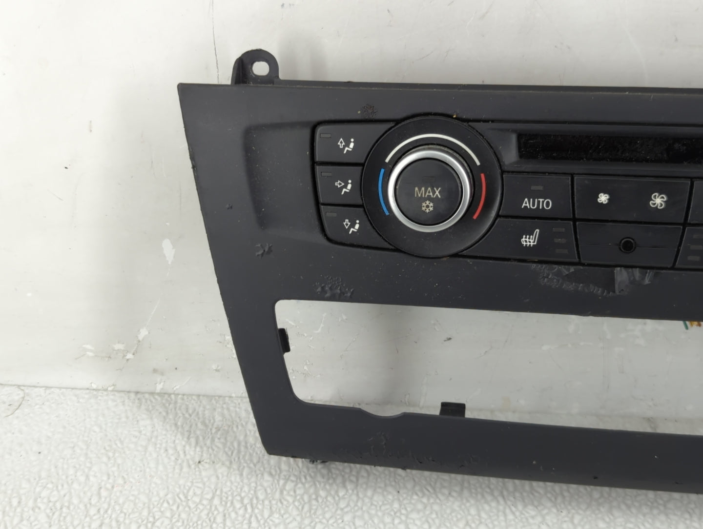 2011-2013 Bmw X3 Climate Control Module Temperature AC/Heater Replacement P/N:9252738-01 Fits Fits 2011 2012 2013 OEM Used A