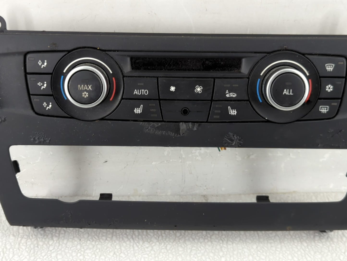 2011-2013 Bmw X3 Climate Control Module Temperature AC/Heater Replacement P/N:9252738-01 Fits Fits 2011 2012 2013 OEM Used A