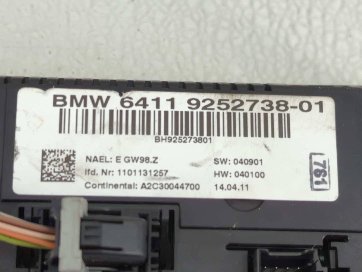 2011-2013 Bmw X3 Climate Control Module Temperature AC/Heater Replacement P/N:9252738-01 Fits Fits 2011 2012 2013 OEM Used A