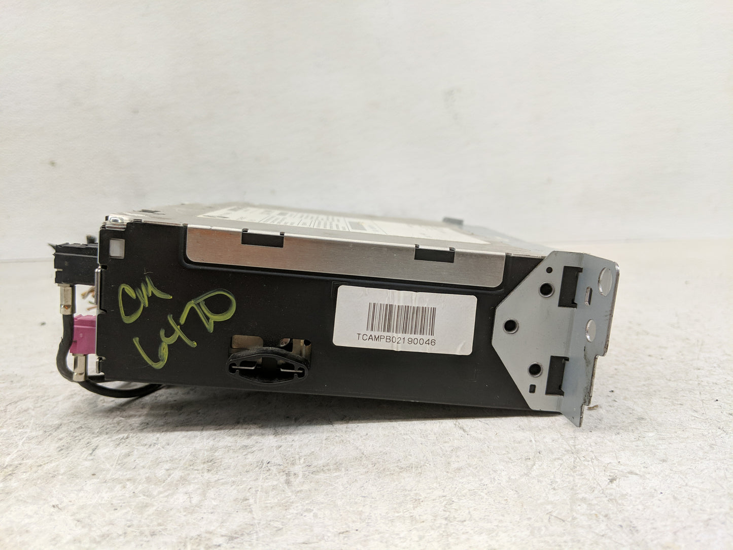 2011-2013 Bmw X3 Radio AM FM Cd Player Receiver Replacement P/N:9 258 939 Fits Fits 2010 2011 2012 2013 OEM Used Auto Parts 