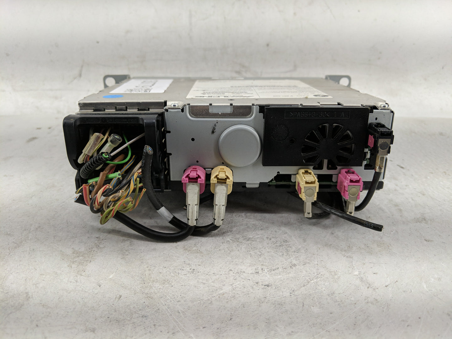 2011-2013 Bmw X3 Radio AM FM Cd Player Receiver Replacement P/N:9 257 498 Fits Fits 2010 2011 2012 2013 OEM Used Auto Parts 