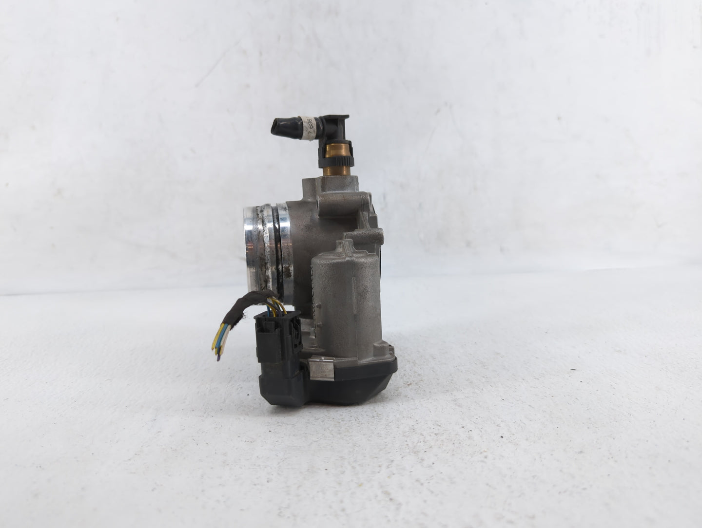 2011-2017 Bmw X3 Throttle Body P/N:A2C83786800 A2C53356724, 7597871 Fits Fits 2010 2011 2012 2013 2014 2015 2016 2017 2018 2