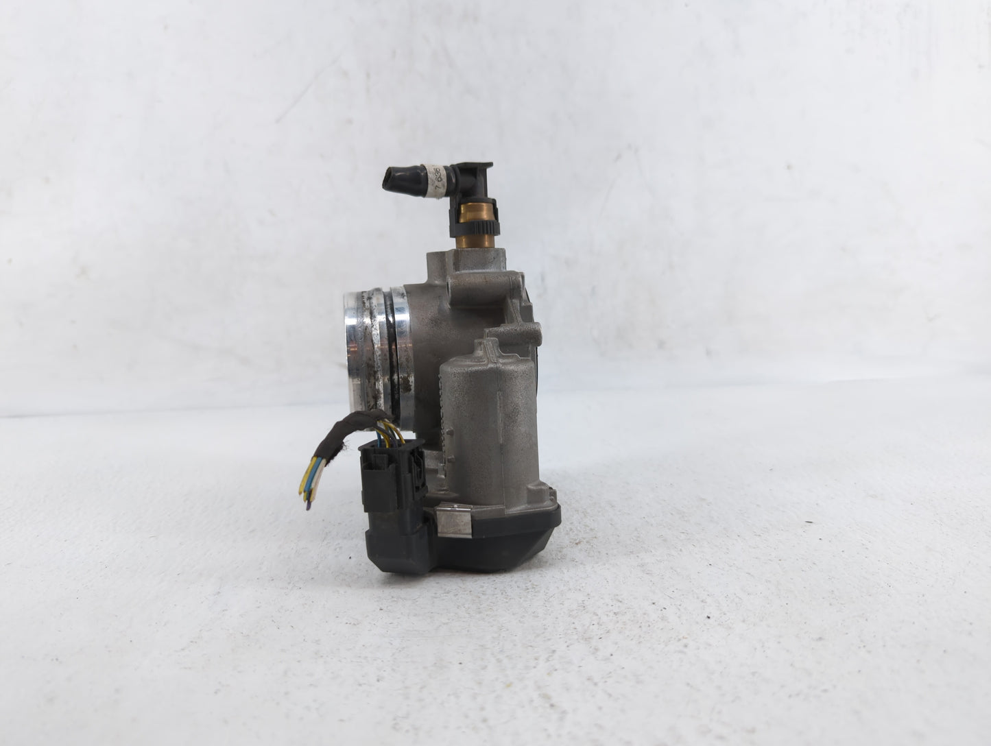 2011-2017 Bmw X3 Throttle Body P/N:A2C83786800 A2C53356724, 7597871 Fits Fits 2010 2011 2012 2013 2014 2015 2016 2017 2018 2
