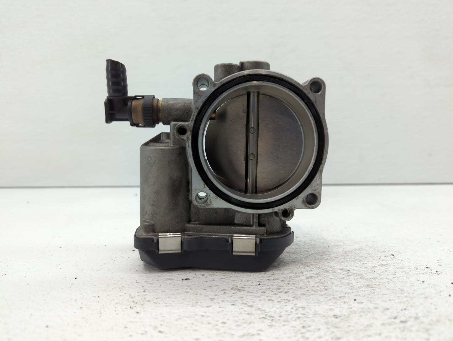 2011-2017 Bmw X3 Throttle Body P/N:1354 7597871-01 1354 7597871-03 Fits OEM Used Auto Parts - Oemusedautoparts1.com