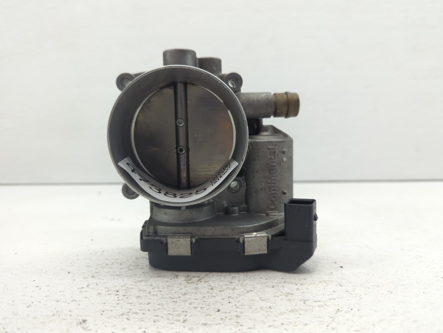 2011-2017 Bmw X3 Throttle Body P/N:1354 7597871-01 1354 7597871-03 Fits OEM Used Auto Parts - Oemusedautoparts1.com