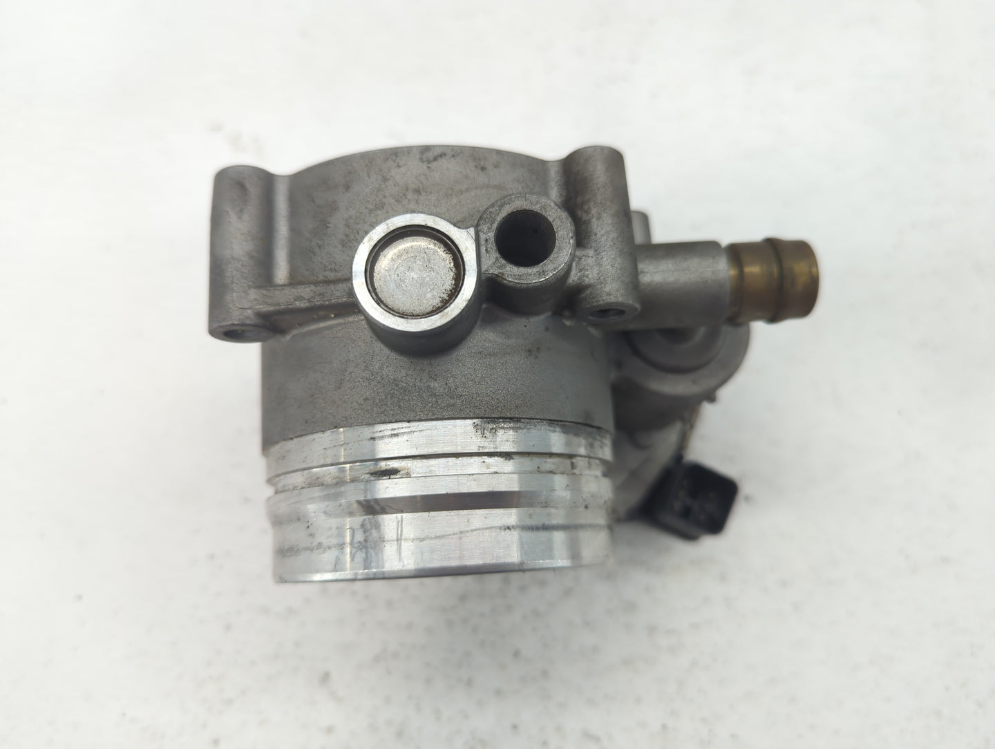 2011-2017 Bmw X3 Throttle Body P/N:1354 7597871-01 1354 7597871-03 Fits OEM Used Auto Parts - Oemusedautoparts1.com