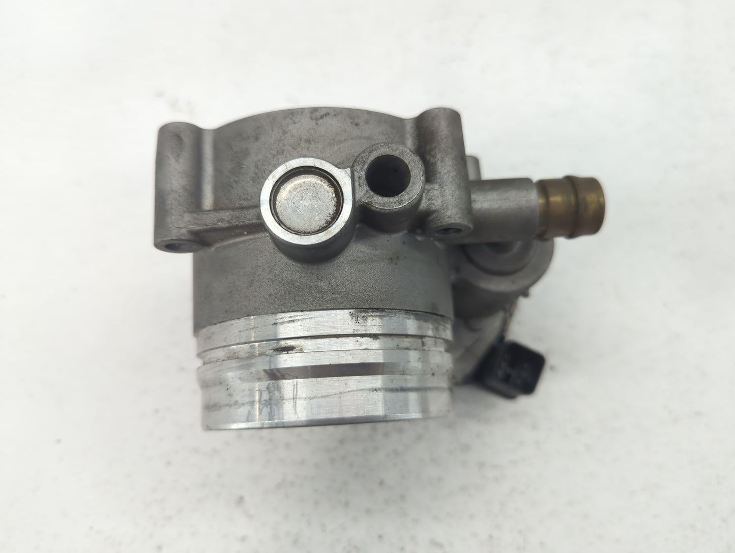 2011-2017 Bmw X3 Throttle Body P/N:1354 7597871-01 1354 7597871-03 Fits OEM Used Auto Parts - Oemusedautoparts1.com
