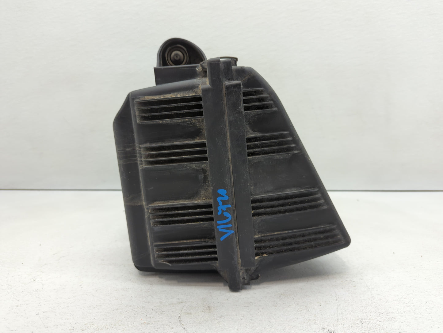 2011-2012 Bmw X3 Air Cleaner Intake-duct Hose Tube - Oemusedautoparts1.com