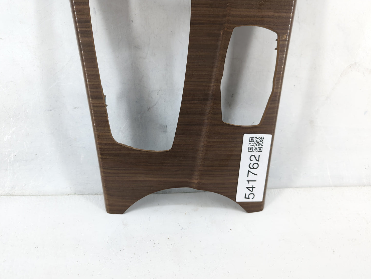2011-2017 Bmw X3 Center Floor Console P/N:9-200-952 Fits Fits 2011 2012 2013 2014 2015 2016 2017 2018 OEM Used Auto Parts - 