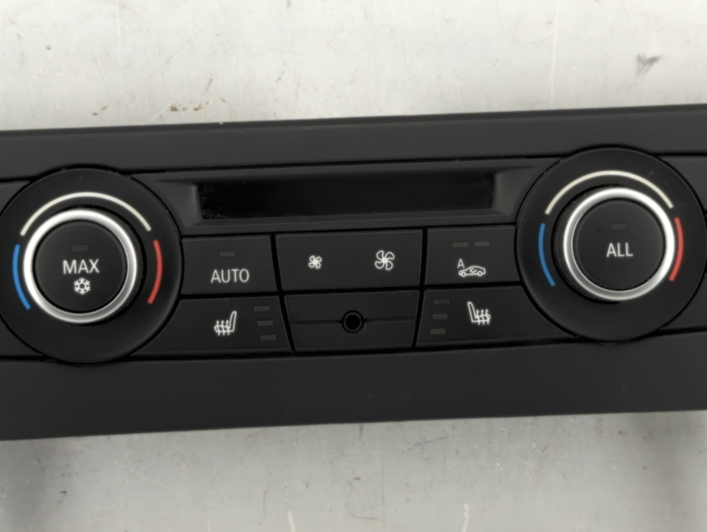 2011-2013 Bmw X3 Climate Control Module Temperature AC/Heater Replacement P/N:9252738-01 Fits Fits 2011 2012 2013 OEM Used A