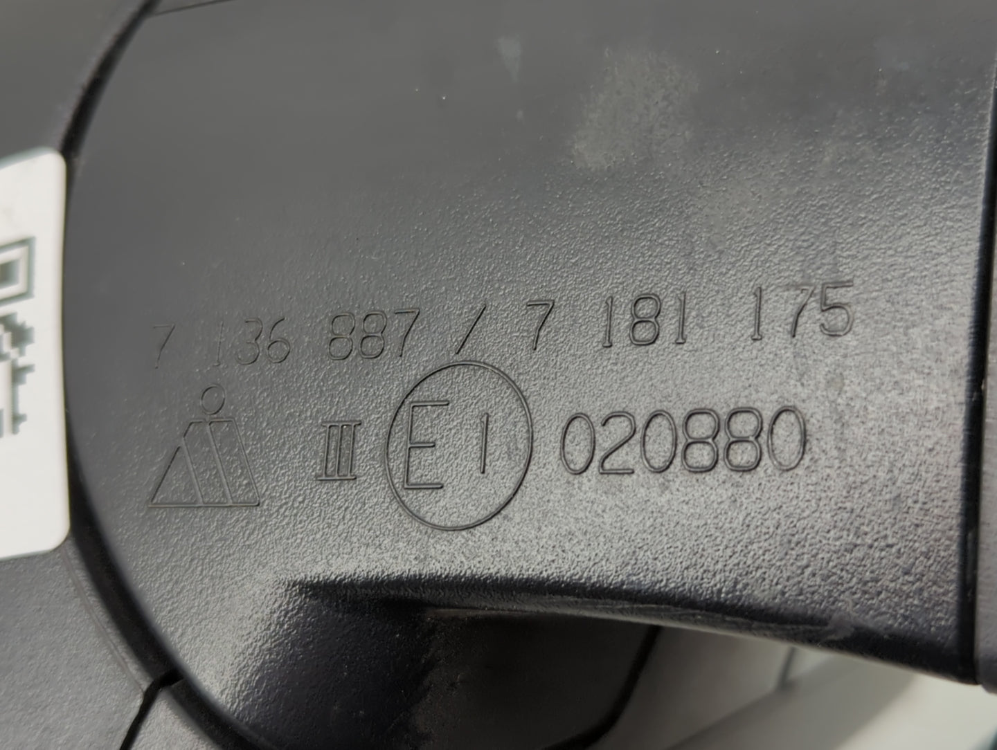 2011-2013 Bmw X5 Side Mirror Replacement Passenger Right View Door Mirror P/N:E1020880 Fits Fits 2011 2012 2013 OEM Used Aut