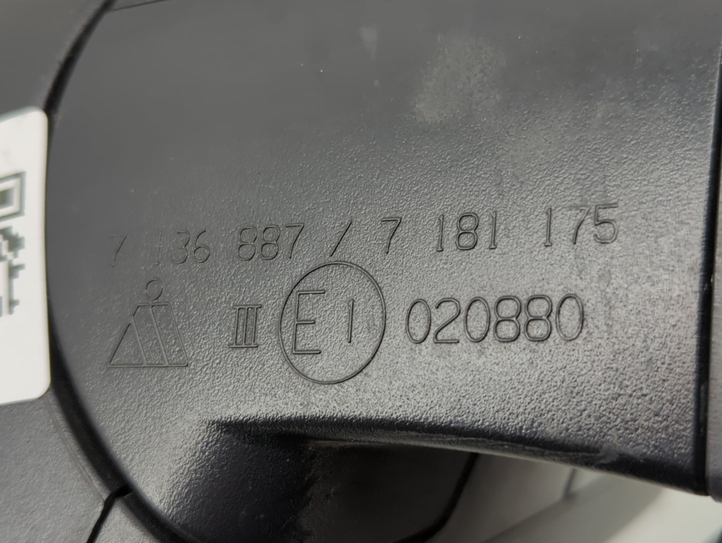 2011-2013 Bmw X5 Side Mirror Replacement Passenger Right View Door Mirror P/N:E1020880 Fits Fits 2011 2012 2013 OEM Used Aut