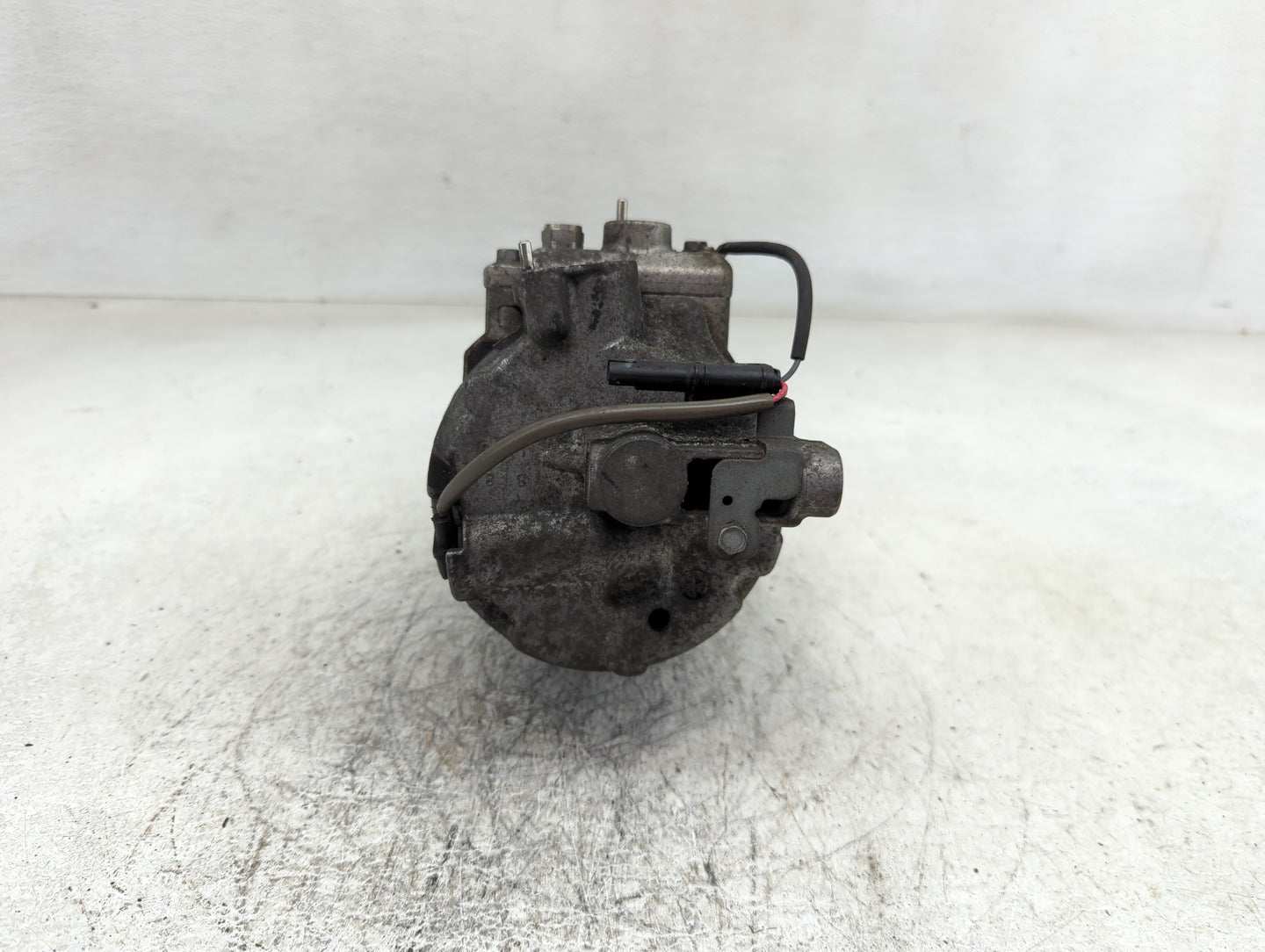2011-2018 Bmw X5 Air Conditioning A/c Ac Compressor Oem - Oemusedautoparts1.com