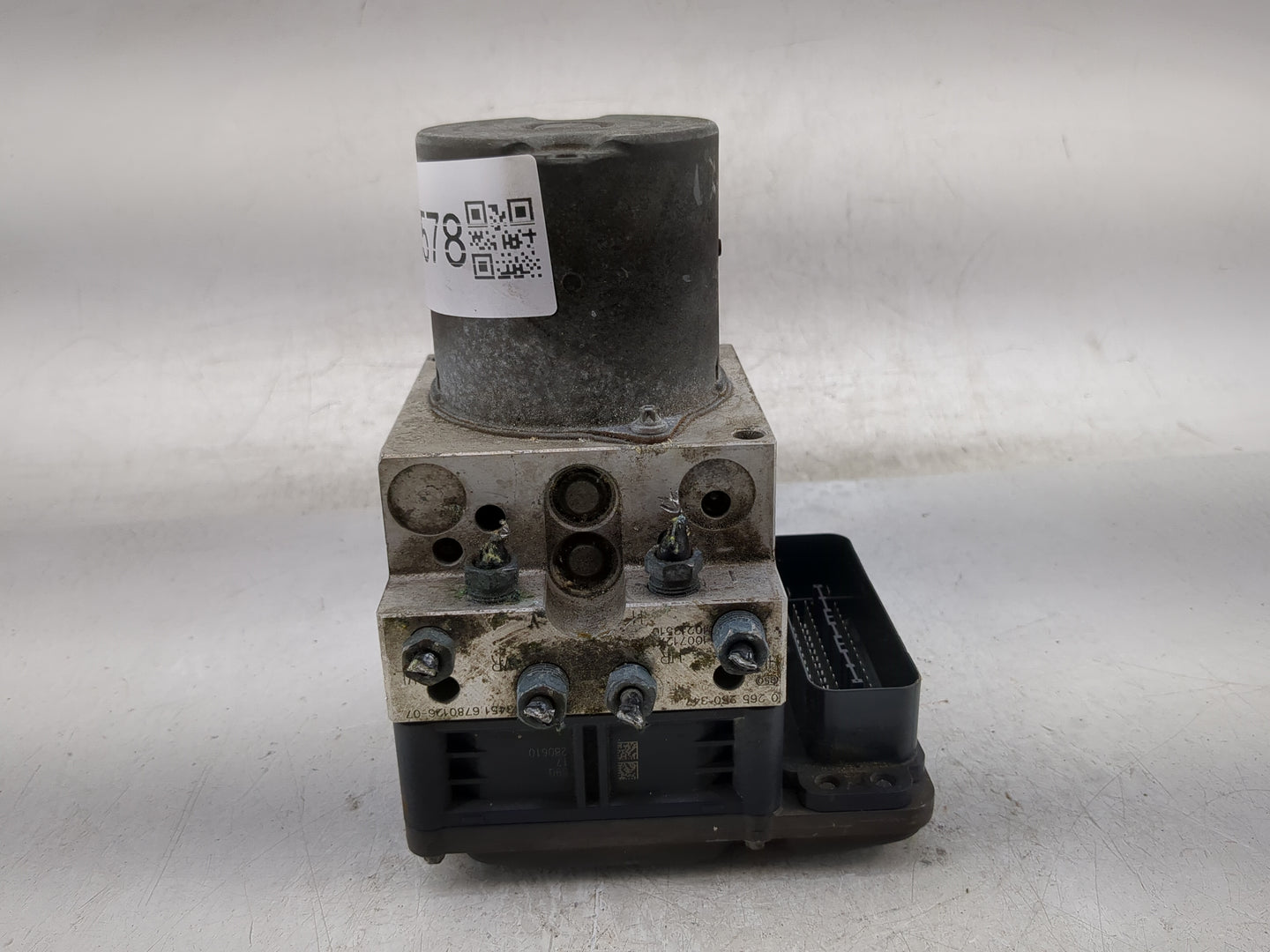2011-2012 Bmw X5 ABS Pump Control Module Replacement P/N:6793488 Fits Fits 2011 2012 OEM Used Auto Parts - Oemusedautoparts1