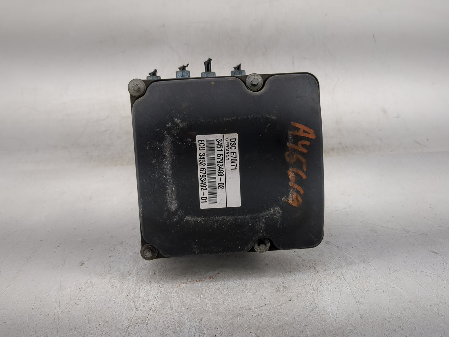 2011-2012 Bmw X5 ABS Pump Control Module Replacement P/N:6793488 Fits Fits 2011 2012 OEM Used Auto Parts - Oemusedautoparts1