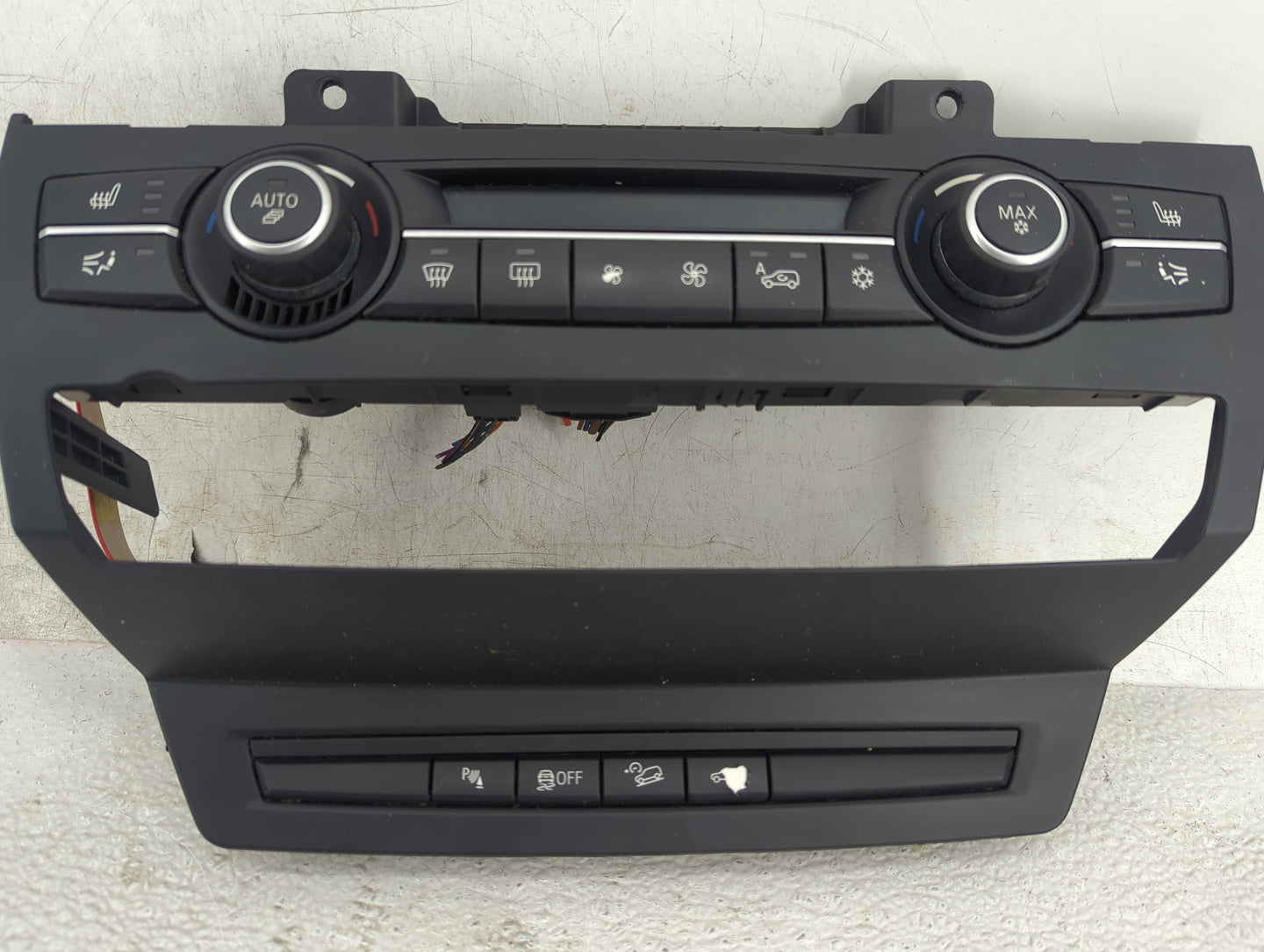 2007-2013 Bmw X5 Climate Control Module Temperature AC/Heater Replacement P/N:9234335-02 9208218-02 Fits OEM Used Auto Parts