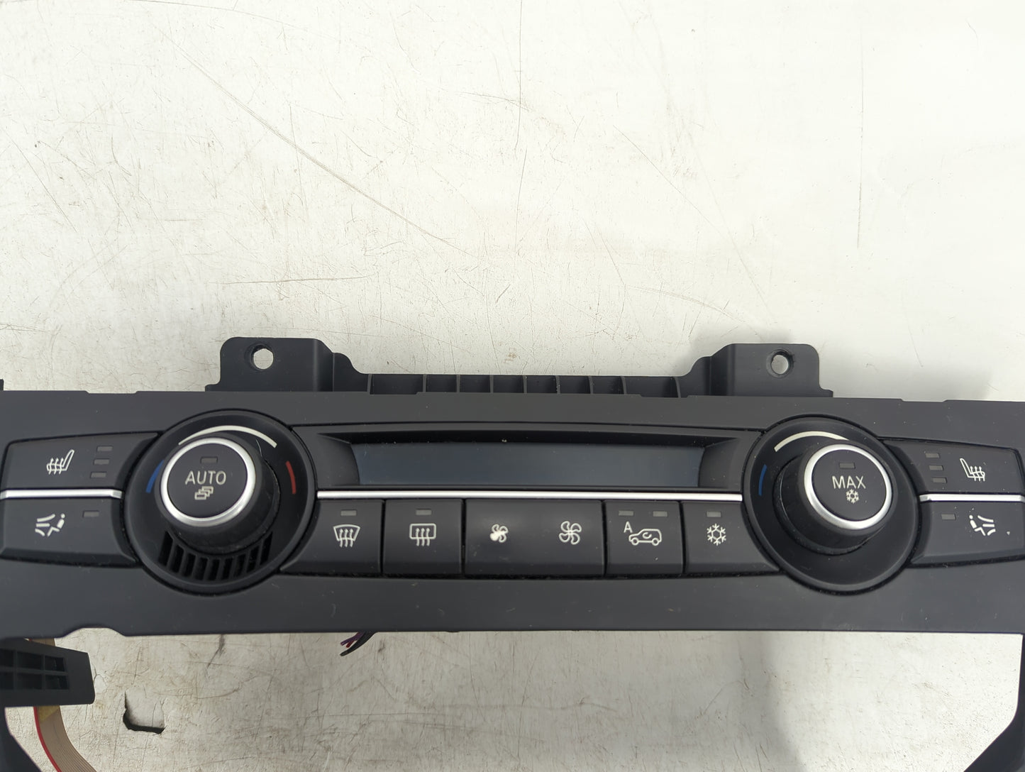 2007-2013 Bmw X5 Climate Control Module Temperature AC/Heater Replacement P/N:9234335-02 9208218-02 Fits OEM Used Auto Parts