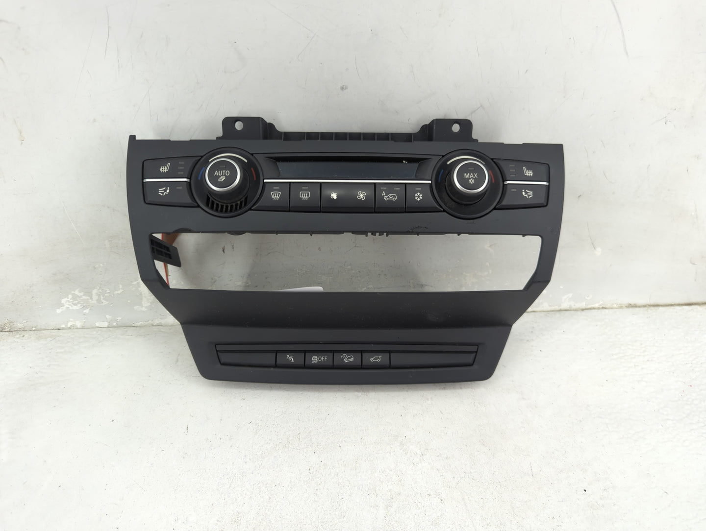 2007-2013 Bmw X5 Climate Control Module Temperature AC/Heater Replacement P/N:9227924-02/W 9227924 Fits OEM Used Auto Parts 