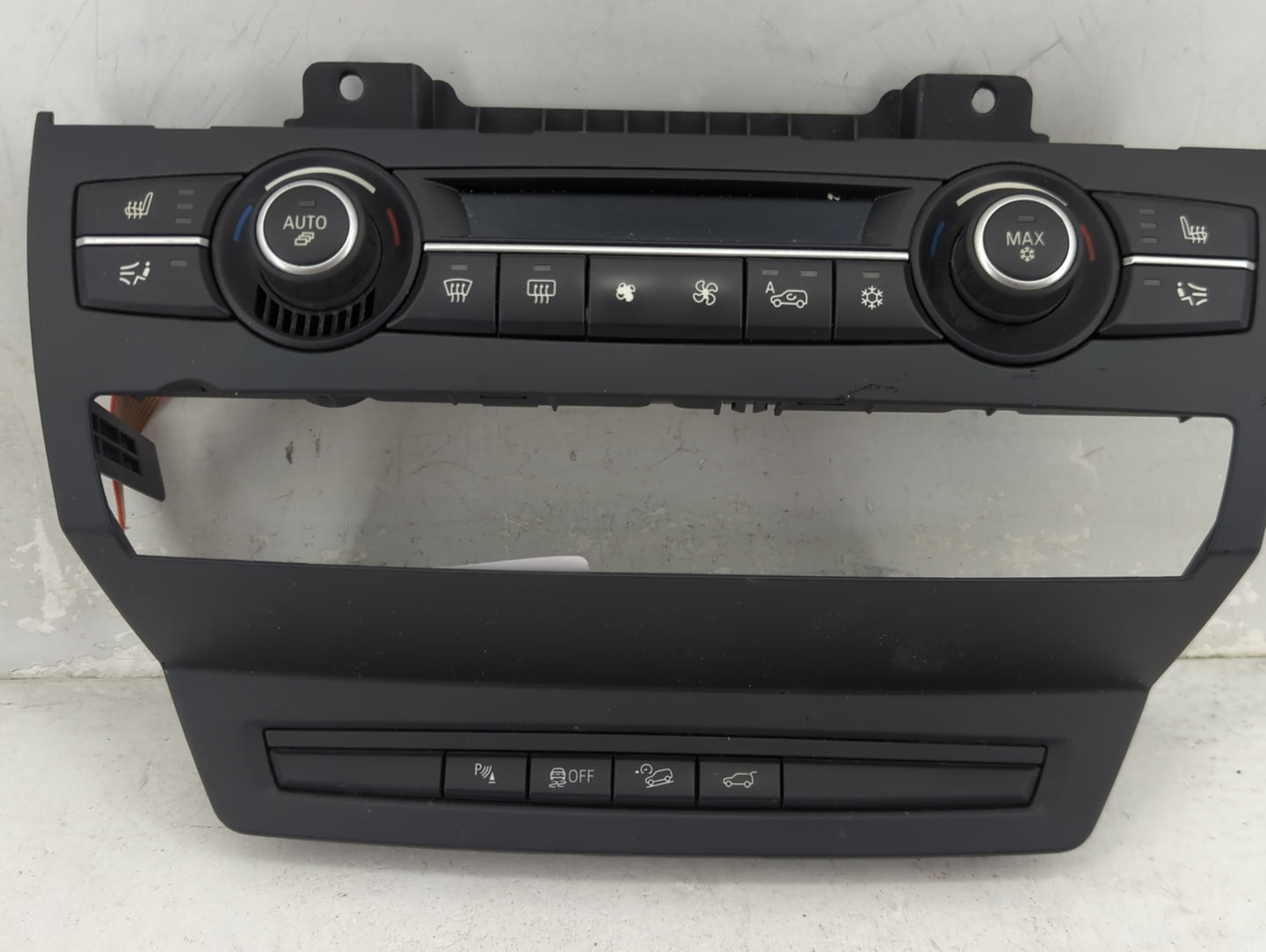 2007-2013 Bmw X5 Climate Control Module Temperature AC/Heater Replacement P/N:9227924-02/W 9227924 Fits OEM Used Auto Parts 