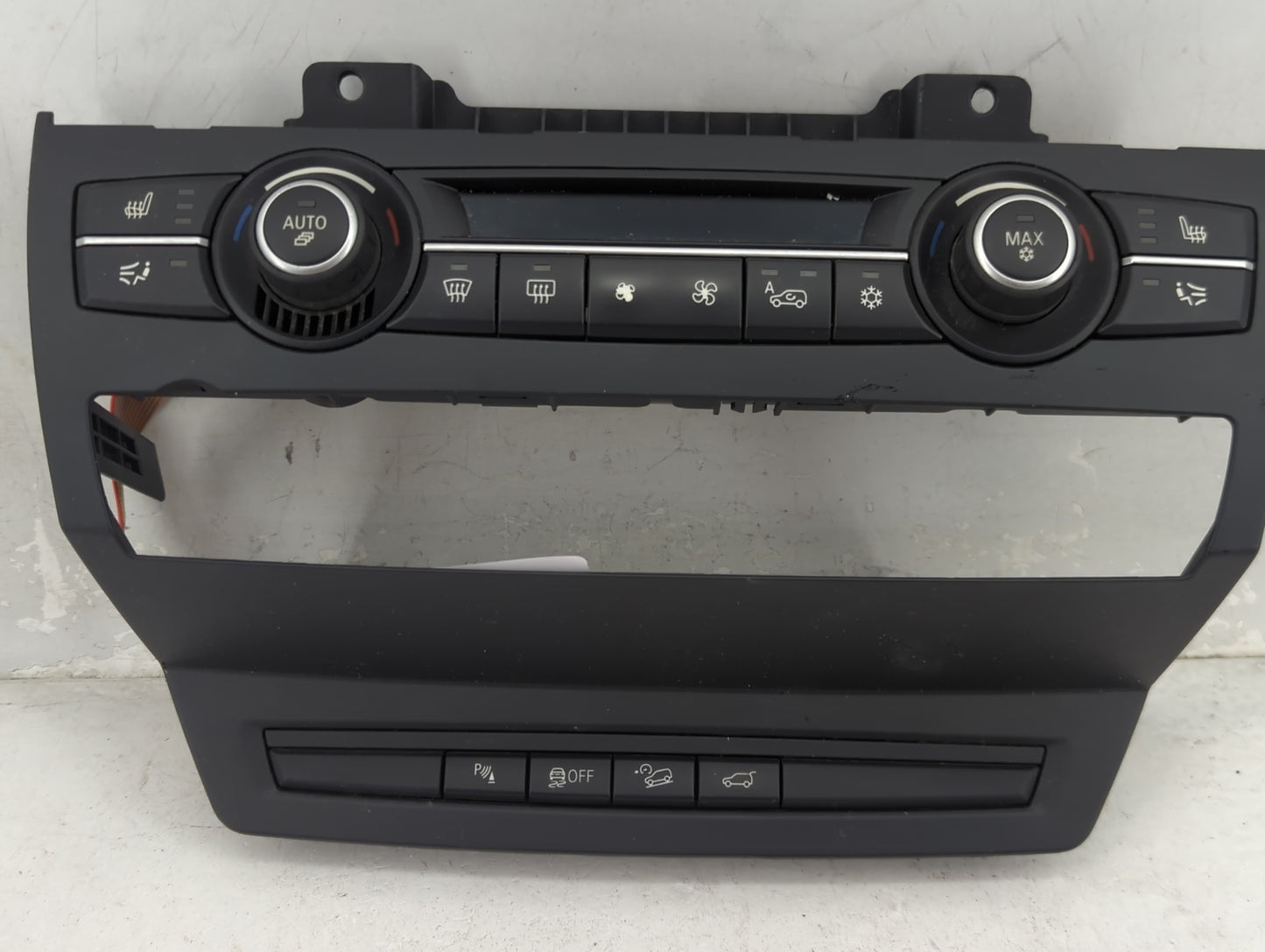 2007-2013 Bmw X5 Climate Control Module Temperature AC/Heater Replacement P/N:9227924-02/W 9227924 Fits OEM Used Auto Parts 